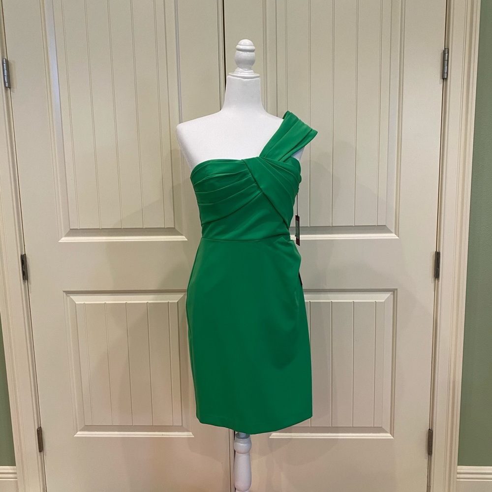Vince Camuto Green Christmas Party Cocktail dress
